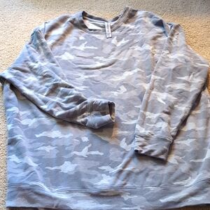 Athleta camo sweatshirt 1x